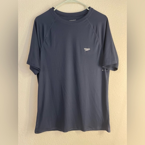 Speedo Men's Navy Blue Shirt size medium -NWOT - Picture 4 of 4